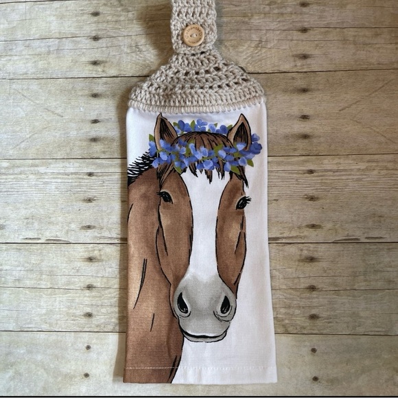 Crochet Top Horse Hanging HandTowel Single Thickness Animal Lover Brown - Picture 3 of 4